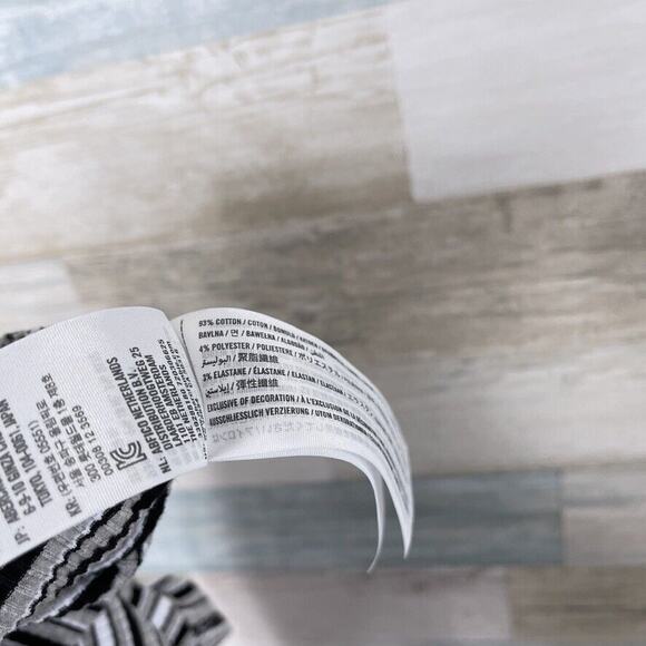 Hollister Ribbed Square Neck Slim Tee Black Gray White Striped Womens Medium - Picture 5 of 5